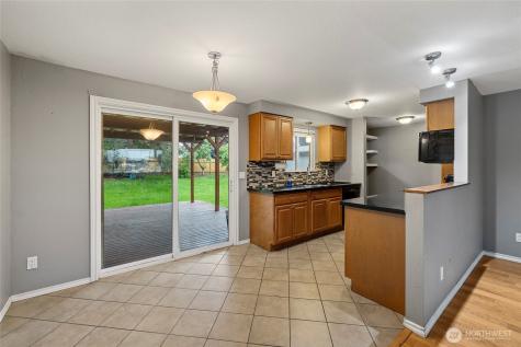 2008 Pacific Place Mount Vernon WA 98273
