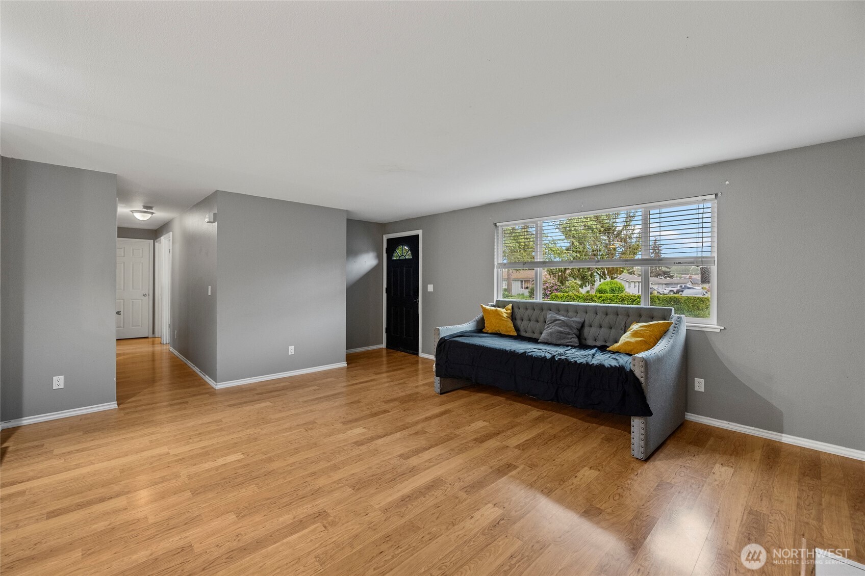 2008 Pacific Place Mount Vernon WA 98273
