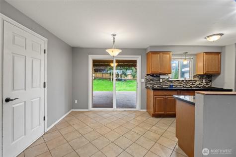2008 Pacific Place Mount Vernon WA 98273
