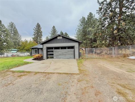 48 Pinecrest Road Tonasket WA 98855