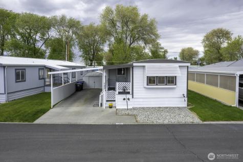 2240 W Broadway Moses Lake WA 98837