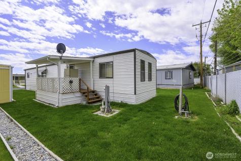 2240 W Broadway Moses Lake WA 98837
