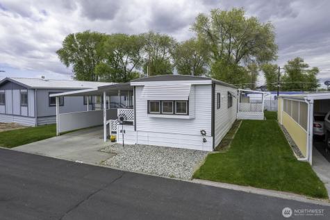 2240 W Broadway Moses Lake WA 98837
