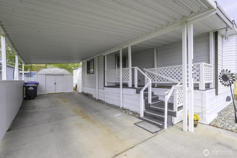 2240 W Broadway Moses Lake WA 98837