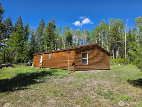 393 Summer Road Tonasket WA 98855