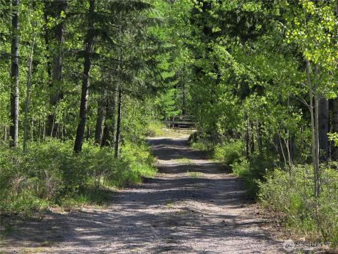 393 Summer Road Tonasket WA 98855