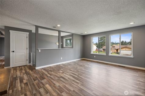 2904 E 147th Street Tacoma WA 98455