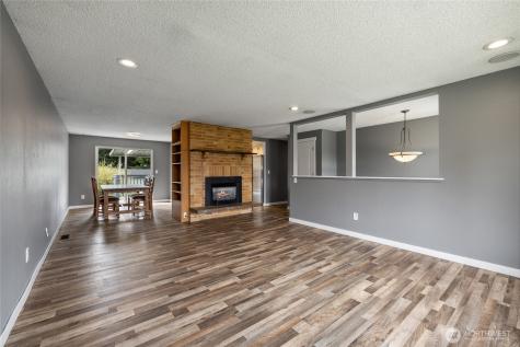 2904 E 147th Street Tacoma WA 98455