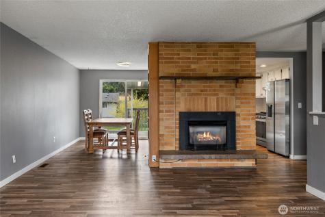 2904 E 147th Street Tacoma WA 98455