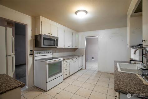 1620 E Columbia Avenue Tacoma WA 98404
