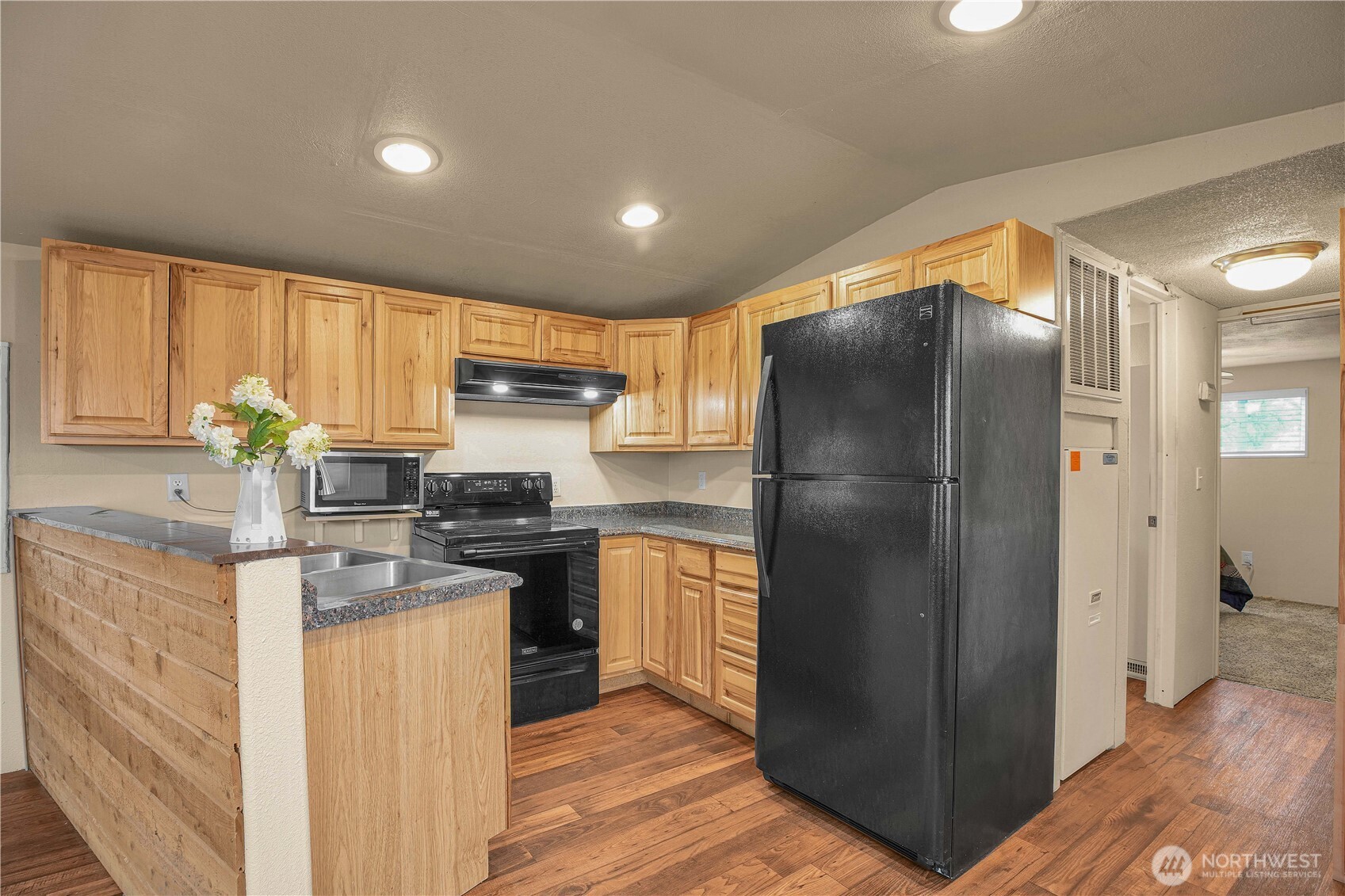 1220 NE Knowles Drive Vancouver WA 98685
