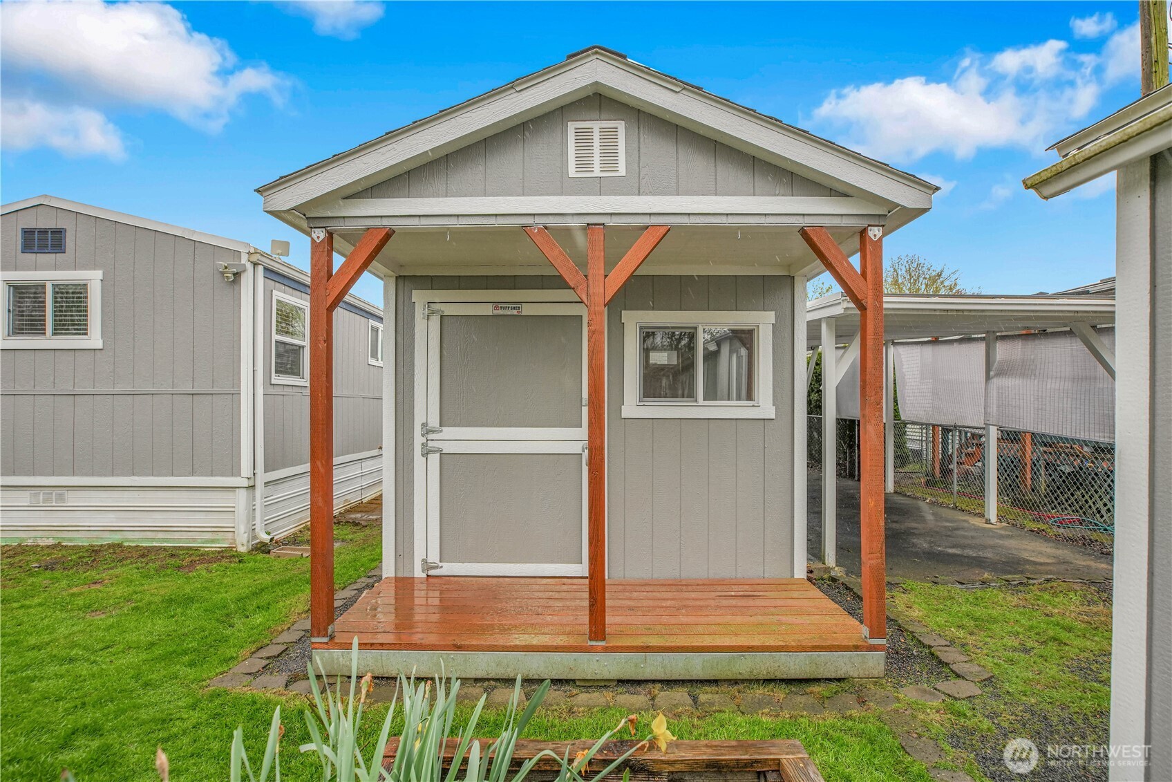 1220 NE Knowles Drive Vancouver WA 98685