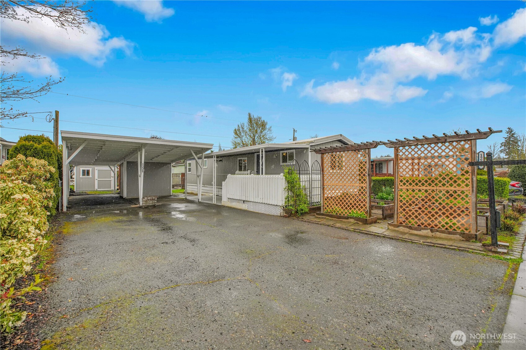 1220 NE Knowles Drive Vancouver WA 98685