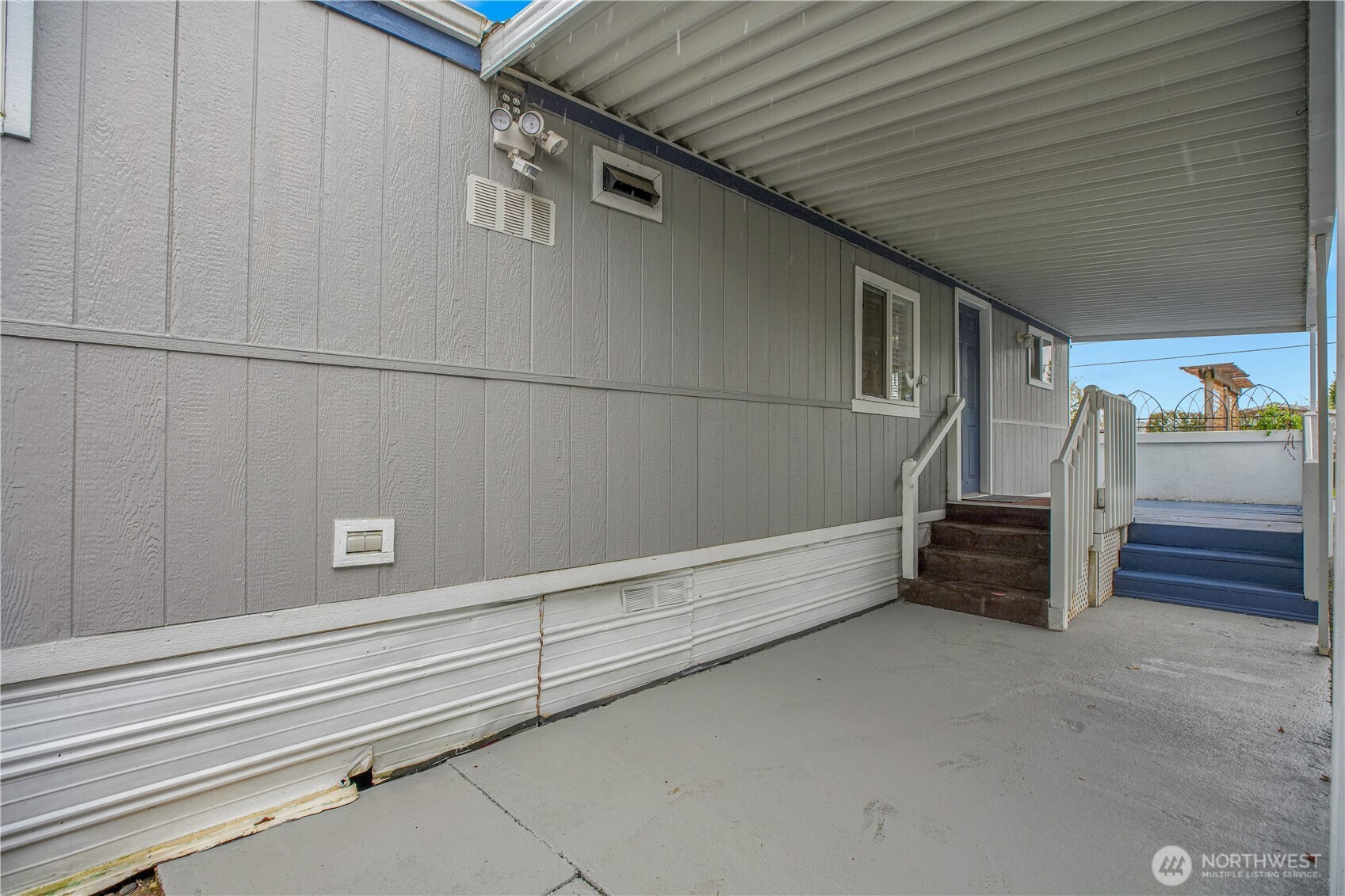 1220 NE Knowles Drive Vancouver WA 98685