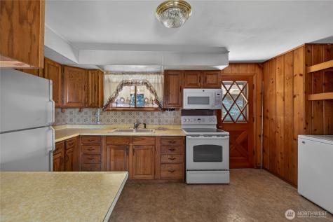 5685 Airport Road Cashmere WA 98815