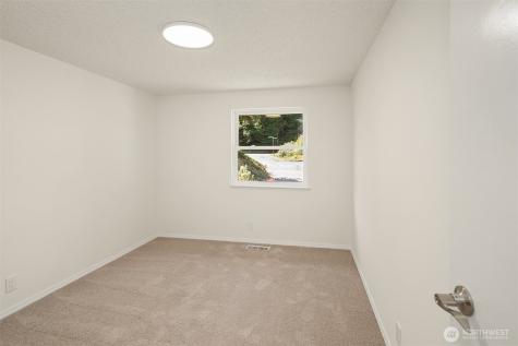 14236 95th Avenue NE Kirkland WA 98034