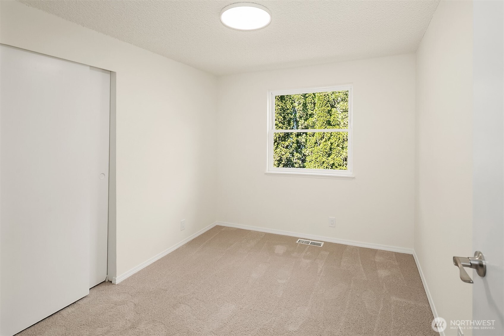 14236 95th Avenue NE Kirkland WA 98034