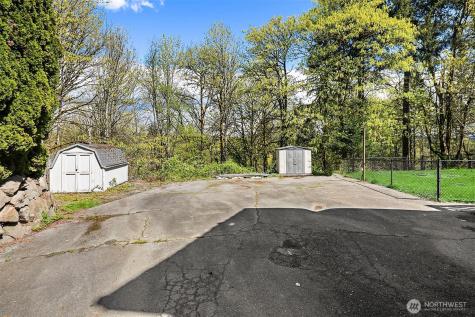14236 95th Avenue NE Kirkland WA 98034