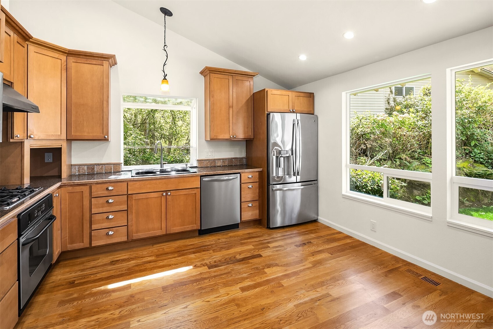 14236 95th Avenue NE Kirkland WA 98034