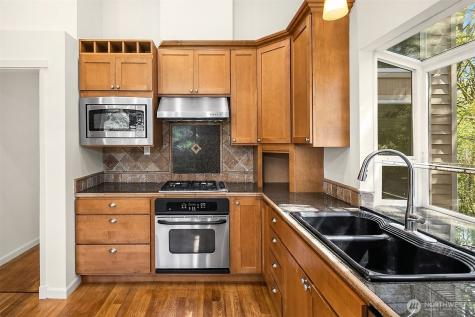 14236 95th Avenue NE Kirkland WA 98034