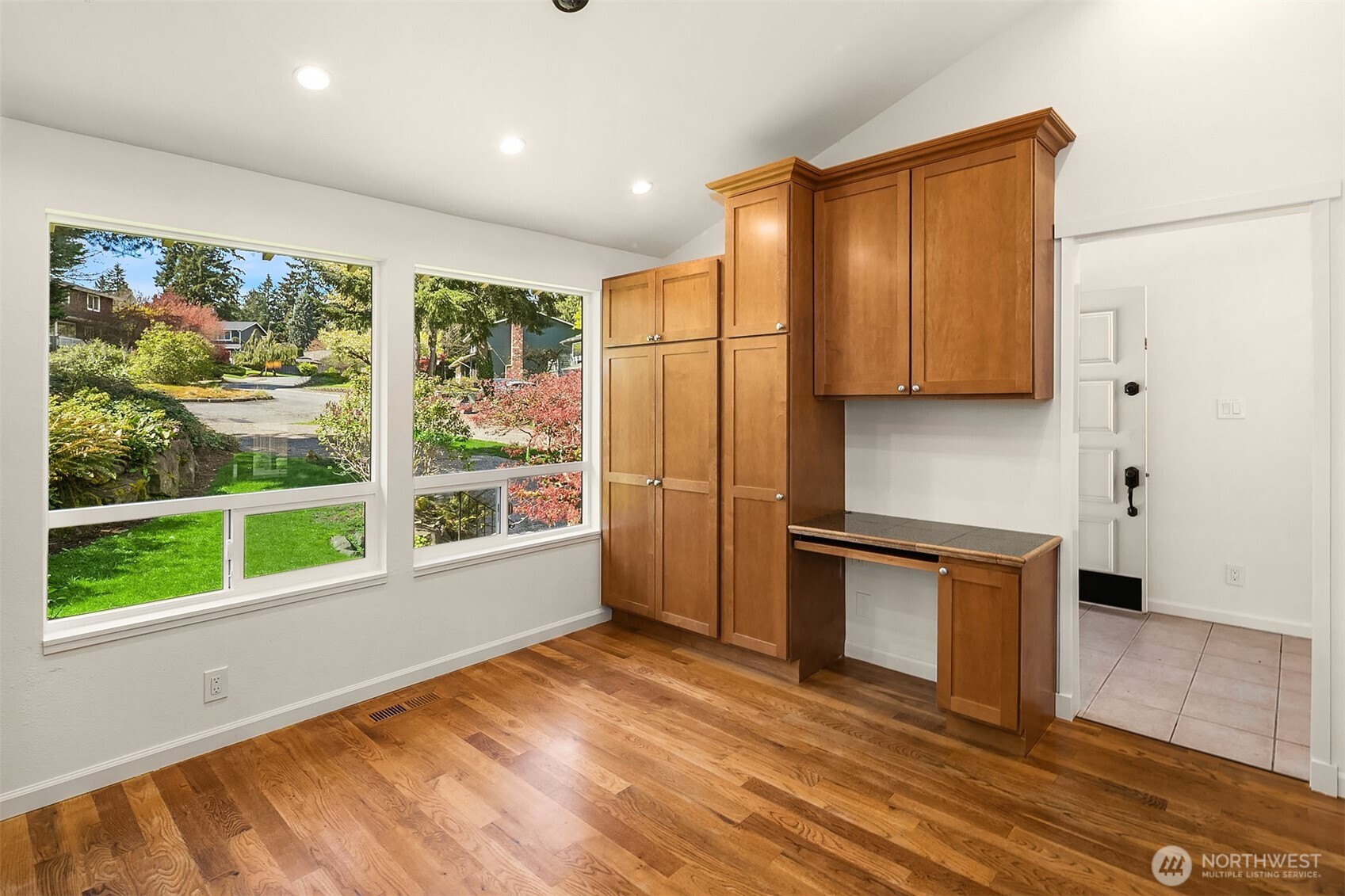 14236 95th Avenue NE Kirkland WA 98034