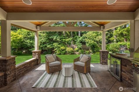 20450 NE 71st Street Redmond WA 98053