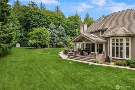 20450 NE 71st Street Redmond WA 98053