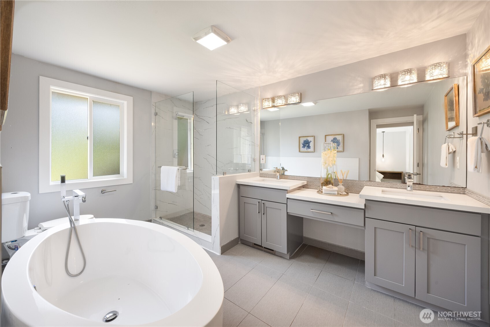 2412 160th Avenue NE Bellevue WA 98008