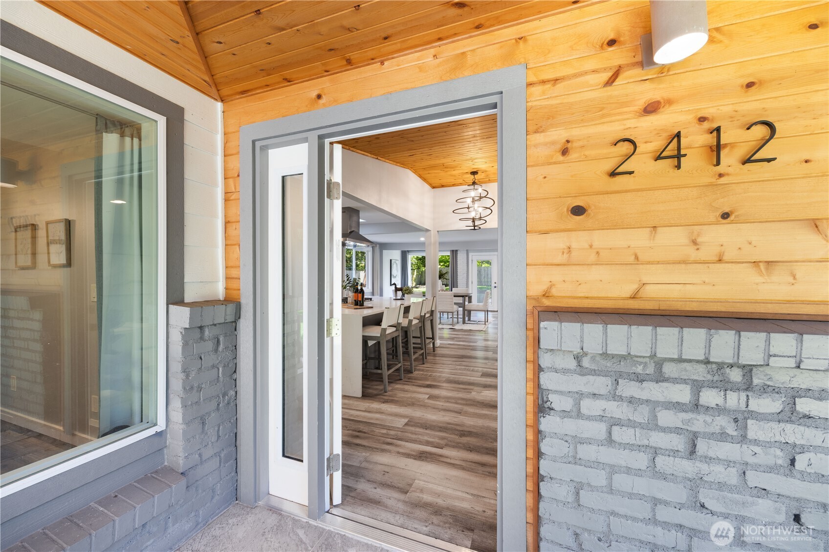 2412 160th Avenue NE Bellevue WA 98008