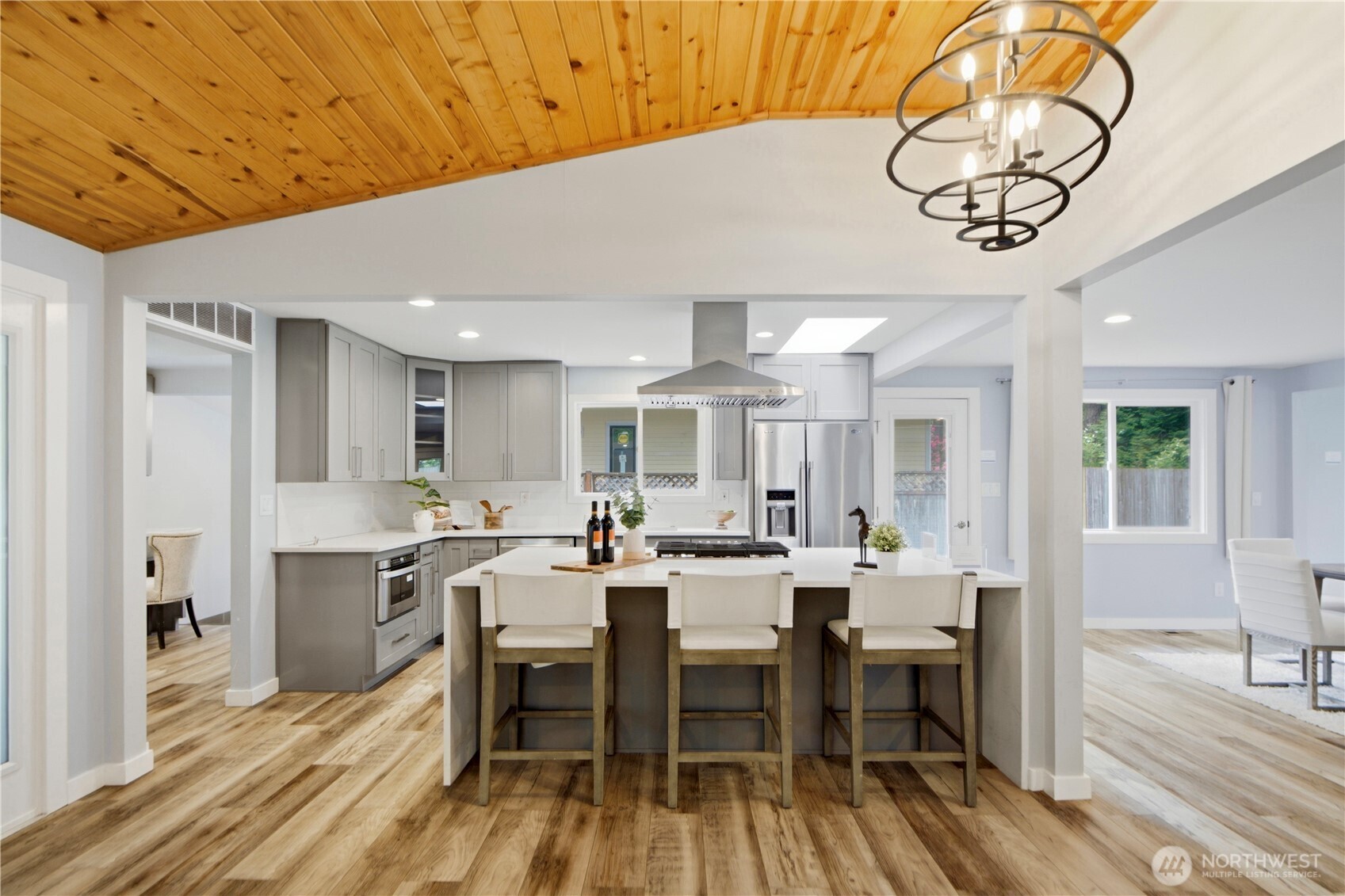 2412 160th Avenue NE Bellevue WA 98008