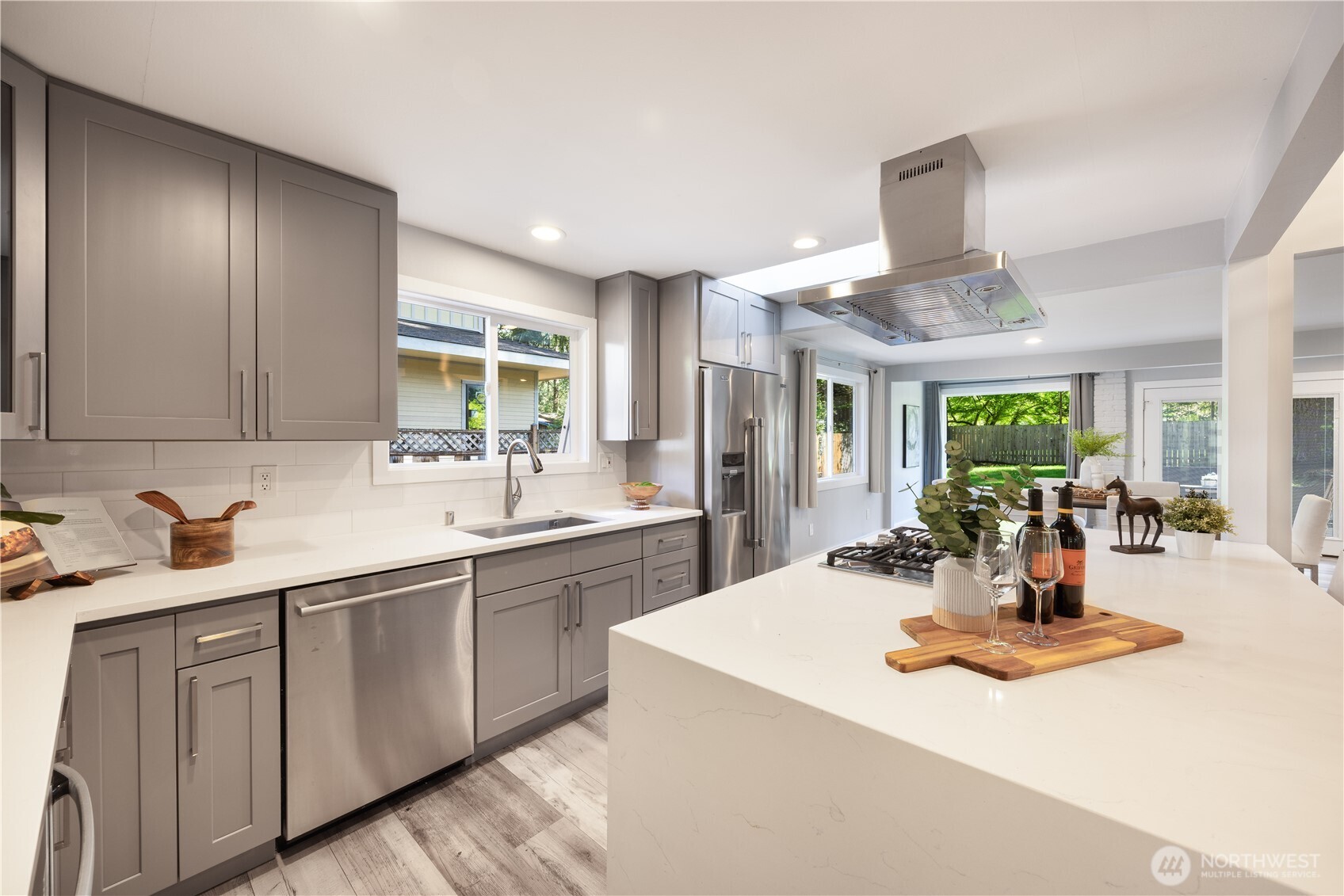 2412 160th Avenue NE Bellevue WA 98008