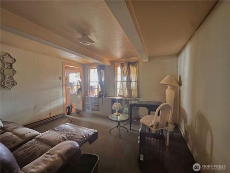 111 Young Street Grand Coulee WA 99133