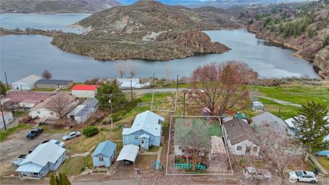 111 Young Street Grand Coulee WA 99133