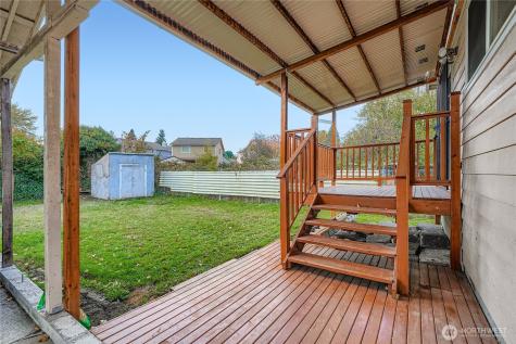 8435 46th Avenue S Seattle WA 98118
