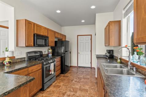 11506 188th Street E Puyallup WA 98374