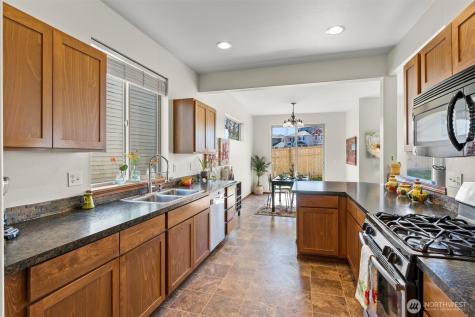 11506 188th Street E Puyallup WA 98374