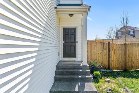 11506 188th Street E Puyallup WA 98374
