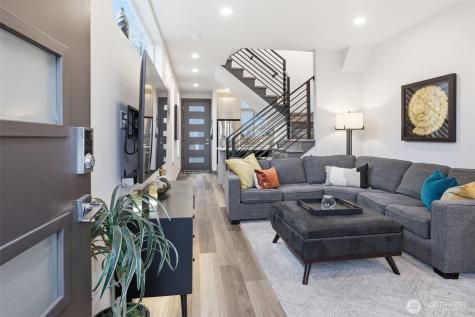 5620 California Avenue SW Seattle WA 98136