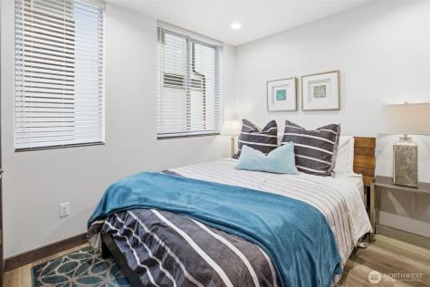 5620 California Avenue SW Seattle WA 98136