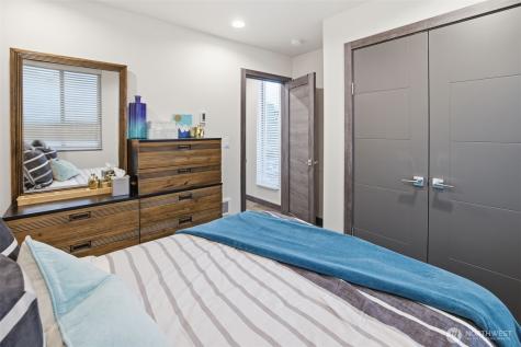 5620 California Avenue SW Seattle WA 98136