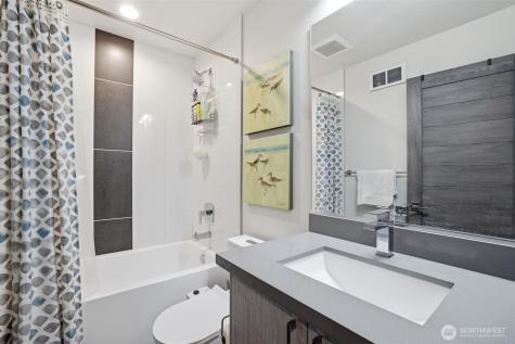 5620 California Avenue SW Seattle WA 98136
