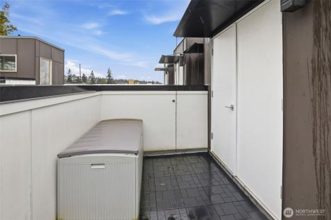5620 California Avenue SW Seattle WA 98136