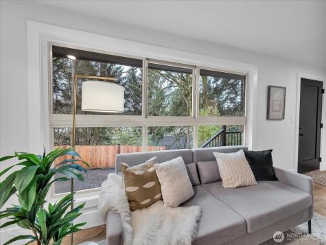 13046 15th Avenue NE Seattle WA 98125