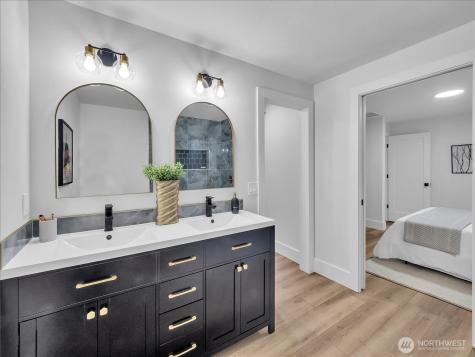 13046 15th Avenue NE Seattle WA 98125