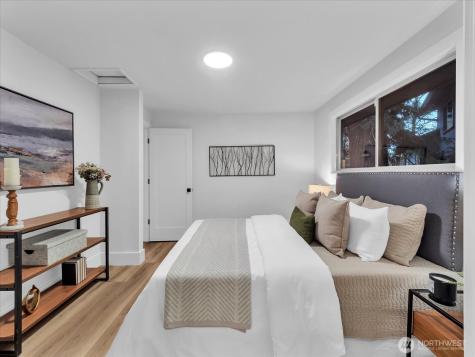 13046 15th Avenue NE Seattle WA 98125