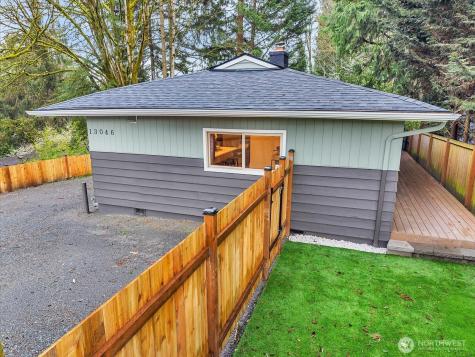 13046 15th Avenue NE Seattle WA 98125
