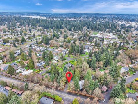 13046 15th Avenue NE Seattle WA 98125