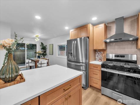13046 15th Avenue NE Seattle WA 98125