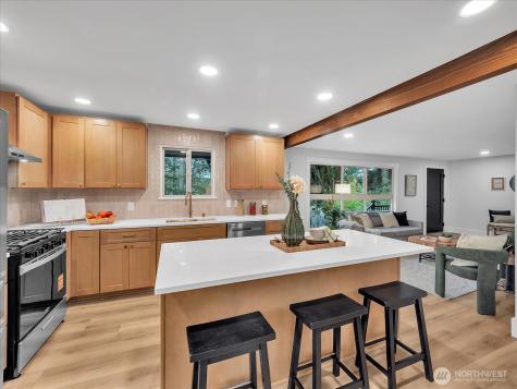 13046 15th Avenue NE Seattle WA 98125