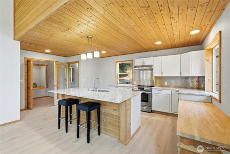 11502 72nd Drive NW Marysville WA 98271